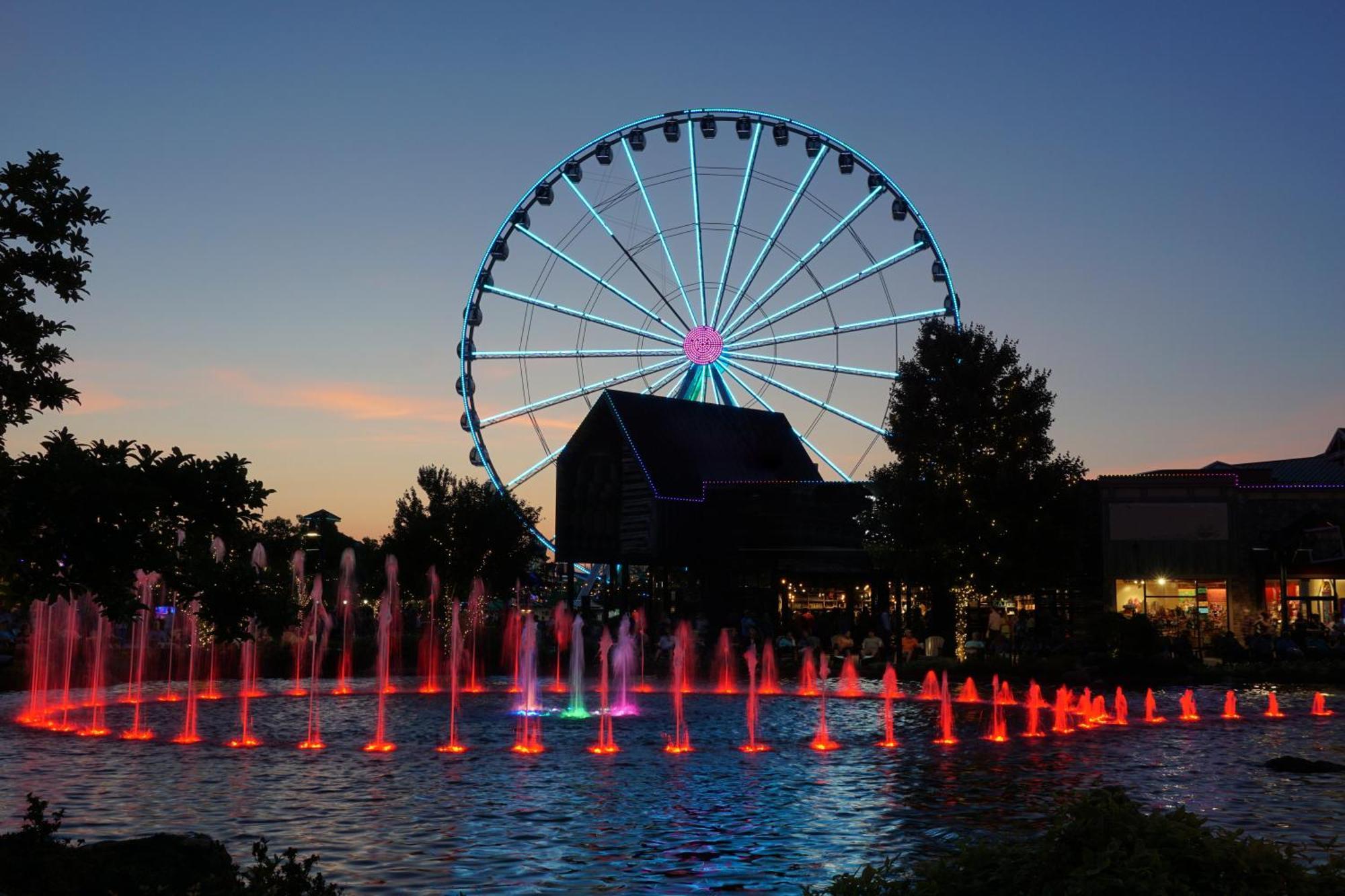 A Great Escape - Get 1089 Of Free Area Attraction Tickets For Each Paid Day, Dollywood And More! 鸽子谷 外观 照片